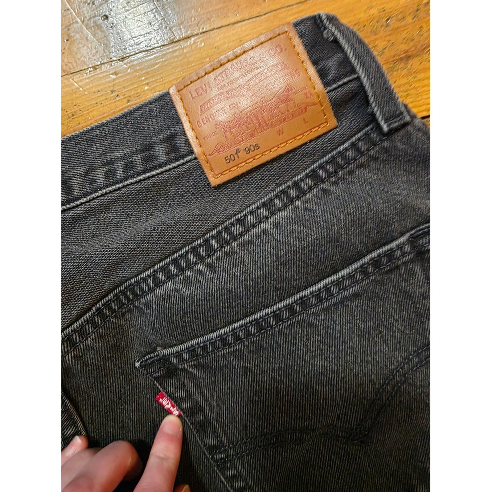 Levis Premium 501 90s Straight Leg Jeans Washed Black W30 L27 Button Fly - Picture 3 of 6